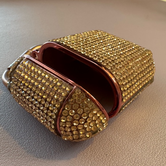 Rose gold AirPods Case with Clip - Picture 4 of 4